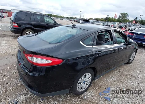 2013 Ford Fusion S из США, поврежденный, VIN 3FA6P0G76DR196630